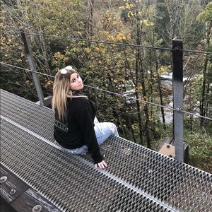 Meet your Posher, Aleatha